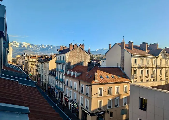 Hyper Centre Au Calme, Confort & Equipe דירה גרנובל